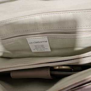 Liz Claiborne Purse Taupe Shoulder Bag With Built In Card Holder